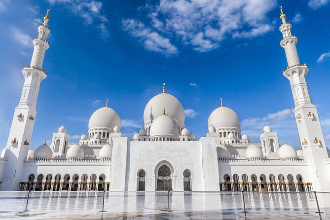 Abu Dhabi City Tour from Dubai: Qasr Al Watan, Emirates Palace, Mosque - Why an Abu Dhabi Highlights Day Works So Well From Dubai