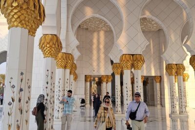 Abu Dhabi City Tour :Qasr Al Watan, Emirates Palace, Mosque - Getting there: pickup, time pressure, and how to plan your expectations
