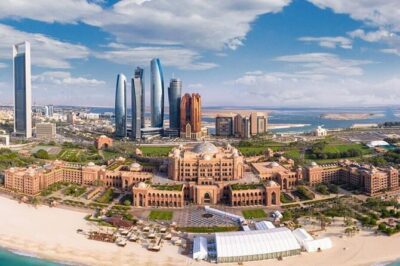 Abu Dhabi City Tour with Grand Mosque, BAPS Temple - Emirates Palace, Heritage Village, and the Corniche: Luxury, Then Real Life