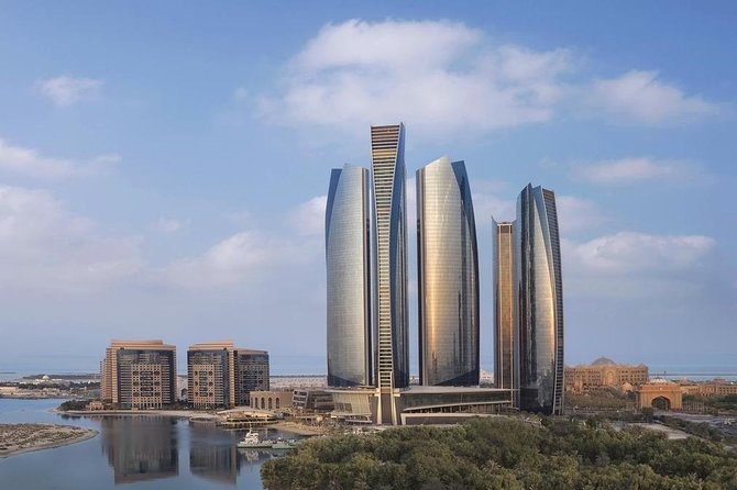 Abu Dhabi City Tour with Grand Mosque Including Transfers - Corniche photo stop plus the drive-by “wow” factor