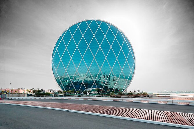 Abu Dhabi City Tour With Shaikh Zayed Grand Mosque. - The Emirates Palace and Etihad Towers drive-through: architecture from the road