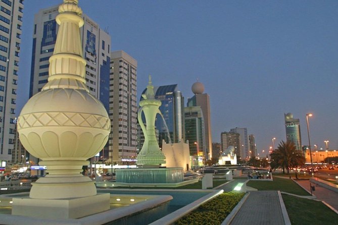 Abu Dhabi City Tour With Visit To Grand Mosque - Art Gallery Museum: A Short Add-On That Helps You Read the Place