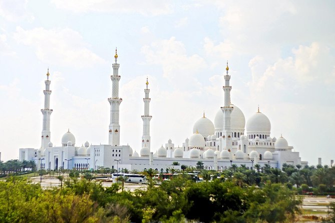 Abu Dhabi Day Tour From Dubai with Sheikh Zayed Grand Mosque - Getting picked up: time, group flow, and what matters most