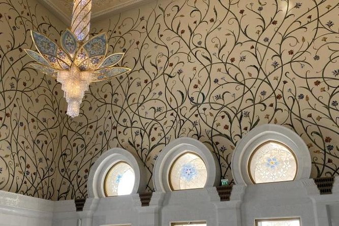 Abu Dhabi Day tour with Sheikh Zayed Grand mosque - Marina Mall Free Time: A Practical Lunch and Reset