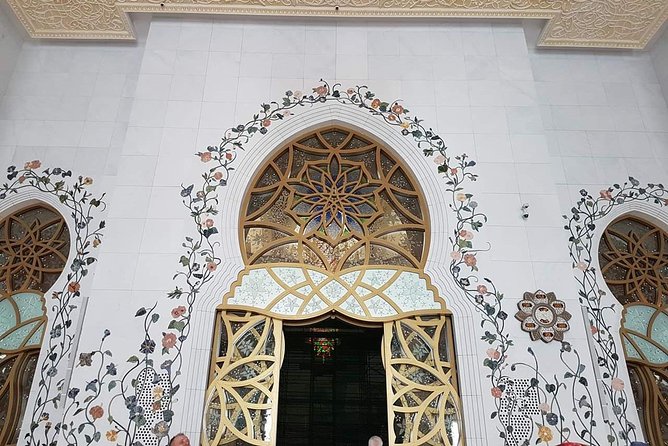 Abu Dhabi Full Day City with Grand Mosque Visit , Ferrari World Stop - Dates Market and Heritage Village: A Different Pace From the City Glam