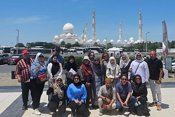 Abu Dhabi Full-Day Sightseeing Tour from Dubai with Mosque Visit - Corniche, President’s Palace, Emirates Palace, and Qasr Al Watan Photo Stops