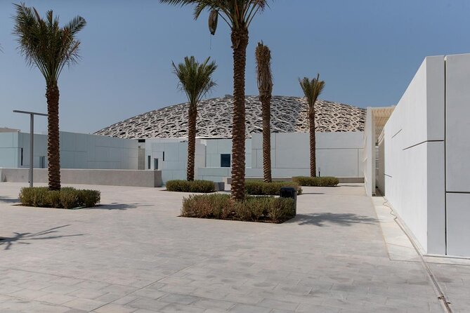 Abu Dhabi Grand Mosque, Qasr Al Watan and Louver Museum - Key highlights
