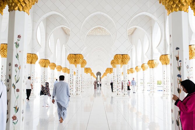 Abu Dhabi Mosque including Ferrari World Tour from Dubai - Ferrari World Yas Island: Use Your Five Hours for the Right Mix