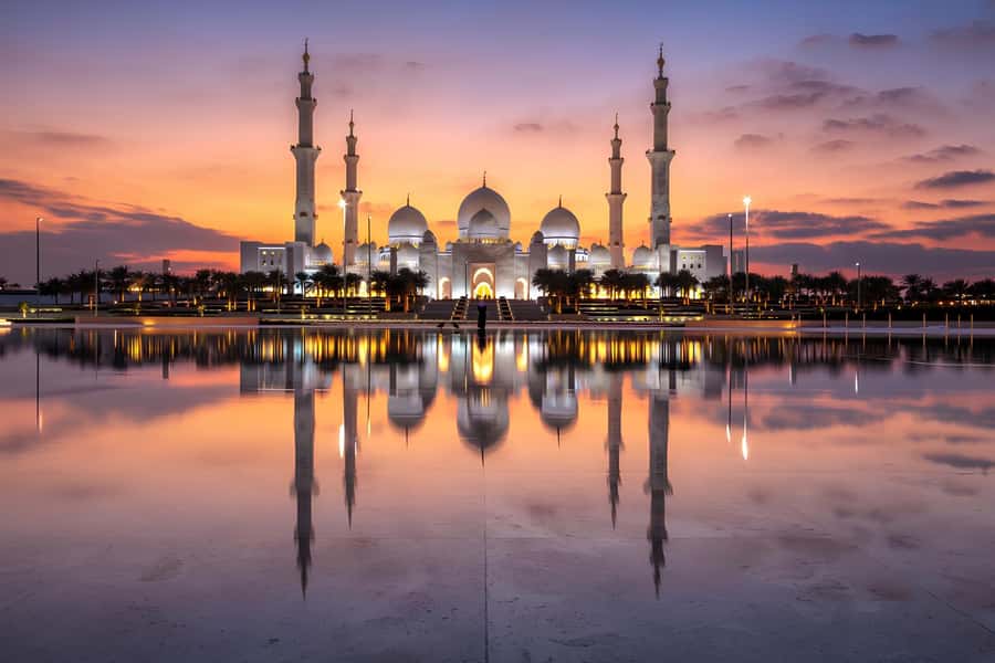 Abu Dhabi: Professional Photoshoot at Sheikh Zayed Mosque - Meeting at Costa Coffee and how the 1.5 hours actually flow
