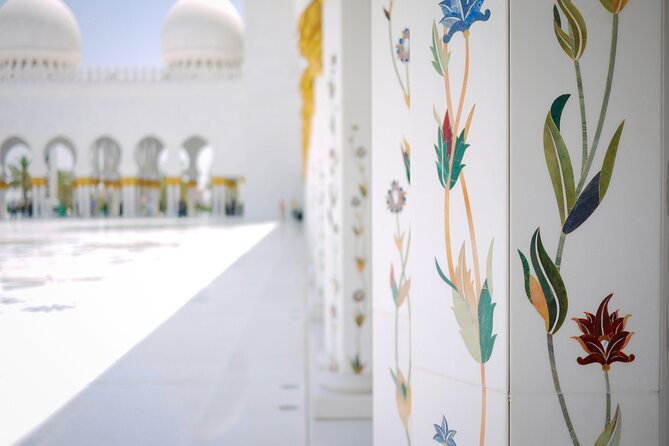 Abu Dhabi Sheikh Zayed Grand Mosque Private Tour - Price and Logistics: Is $200 Worth It?