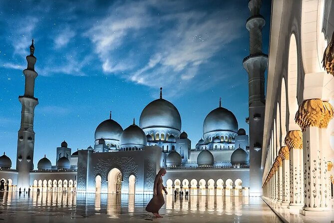 Abu Dhabi - Sheikh Zayed Grand Mosque Tour In A Private Vehicle - Price and Logistics: What $300 Per Group Really Means