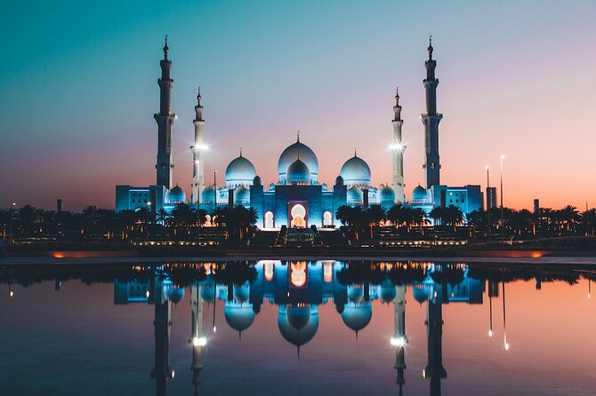 Abu Dhabi - Sheikh Zayed Grand Mosque Tour In A Private Vehicle - The Human Touch: Guides Like Rana and Sadik Change the Experience
