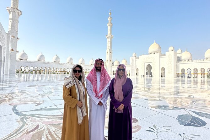 Abu Dhabi Sheikh Zayed Grand Mosque Tour with Ferrari world - FAQ