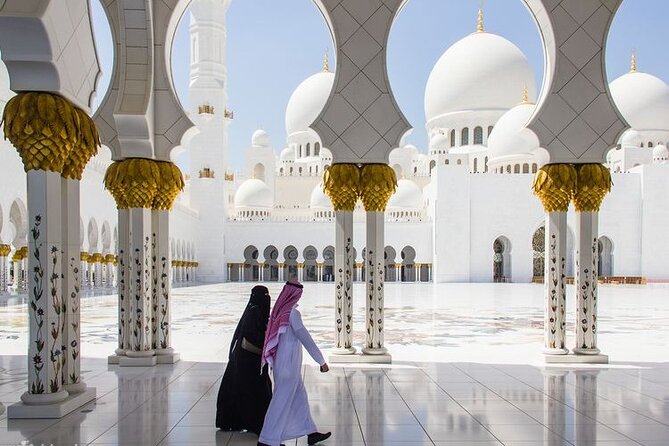 Abu Dhabi Tour Full-Day from Dubai small group with Grand Mosque - Emirates Palace and the Islamic Art Museum area: photo-worthy luxury