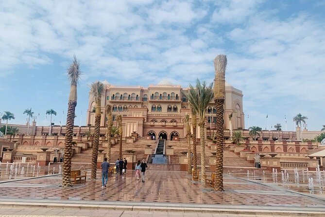 Abu Dhabi Tour Grand Mosque Emirates Palace Heritage Village - Al Mina Fruit and Vegetable Souk: Dates, Dry Fruits, and Real Shopping