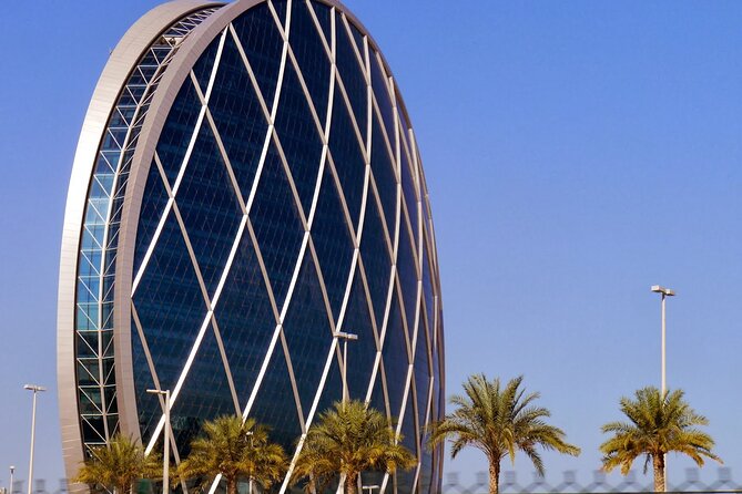 Abu Dhabi Tour in Private 4x4 with Grand Mosque, Louvre & Ferrari - Qasr Al Watan: a palace visit that fits a tight day