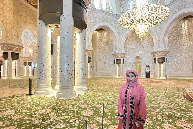 Abu Dhabi Tour with Sheikh Zayed Grand Mosque Visit - A Full-Day Abu Dhabi Snapshot From Dubai (with Pickup)
