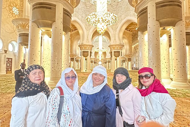 Abu Dhabi Tour with Sheikh Zayed Grand Mosque Visit - Sheikh Zayed Grand Mosque: The Real Reason This Trip Works