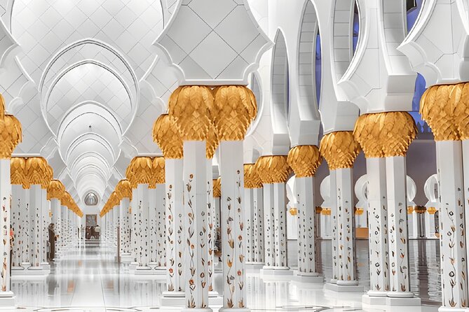 BAPS Hindu Temple And Sheikh Zayed Mosque Tour - The lunch hour: your break, your choice, and a chance to recharge