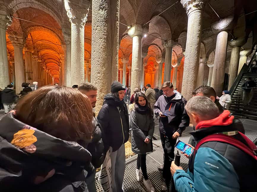 Basilica Cistern, Hagia Sophia, Blue Mosque & Topkapi Palace - Topkapi Palace: Ottoman power, photo-friendly and impressive