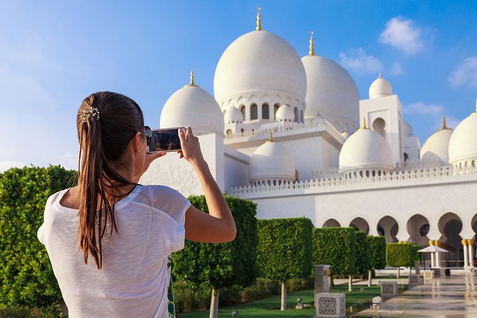 Big Bus Abu Dhabi Hop-On Hop-Off with Sheikh Zayed Mosque Tour - The Red Route Reality: Hop-On Hop-Off Without the Headaches