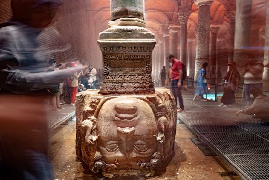 Blue Mosque, Basilica Cistern, Grand Bazaar Guided Tour - Meeting point at Foodie-ist Cafe: the easiest start near tram T1
