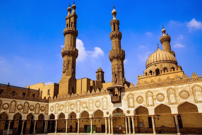 Cairo Private guided Tours visit old mosques & Islamic Cairo - Stop 1: Al-Azhar Mosque and why it anchors the whole day