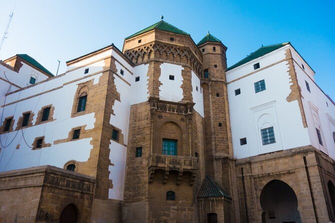 Casablanca City Tour with Hassan II mosque ticket - Shopping time in Habous and the market: spend it well