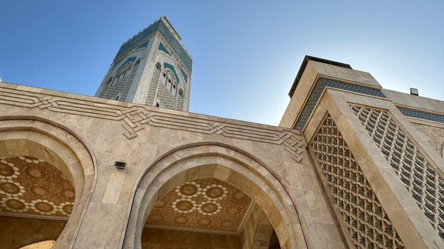 Casablanca: Hassan II Mosque & City Highlights Tour - United Nations Square and the Central Marketplace: Quick Hits With a Food Angle
