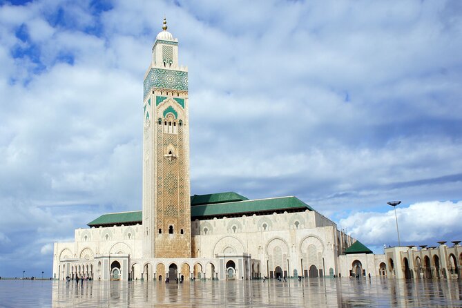 Casablanca Hassan II Mosque Guided Tour with Entrance Ticket - The practical stuff that makes your visit smoother