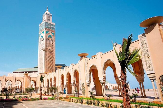 Casablanca Hassan II Mosque Guided Tour with Entrance Ticket - Exterior architecture: the coastal setting does half the explaining