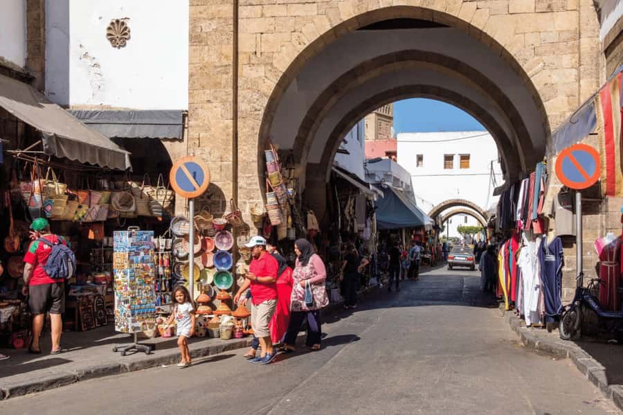 Casablanca: Private Guided Tour with Hassan II Mosque Ticket - Rick’s Café, Arab League Park, and the City’s Sea-Breeze Energy
