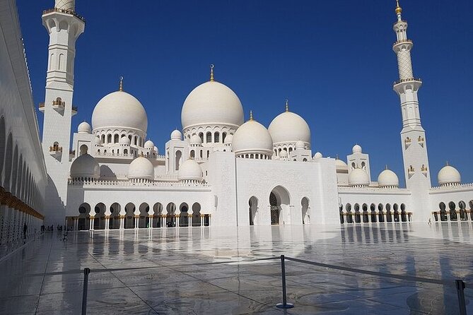 Combo Tour: Grand Mosque Visit & Dubai Desert Safari Experience - Key things I’d focus on before you go