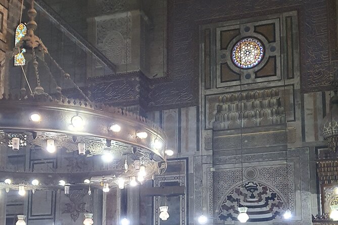 Coptic Cairo, Mosques , sailing on Nile and Bazaar Private Tour with Lunch - Koshary lunch at Abu Tarek: simple food with major payoff