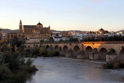 Cordoba and its Mosque from Granada with Semiprivate Transfer - Mosque-Cathedral Time: How the Guide Makes It Click