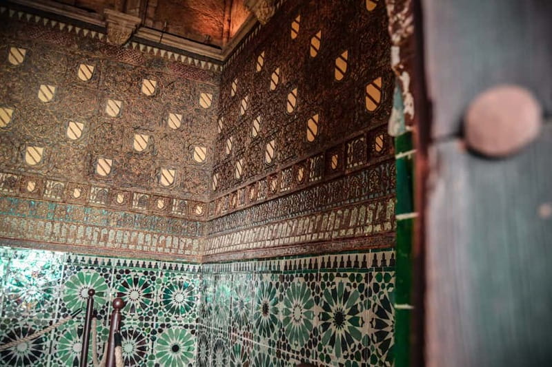 Córdoba: Jewish Quarter, Mosque, and Alcázar Tour - What you should wear and bring (so the day feels easy)