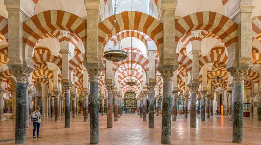 Córdoba: Mosque and Alcazar Private Tour with tickets - Why this Córdoba route works in just 3 hours