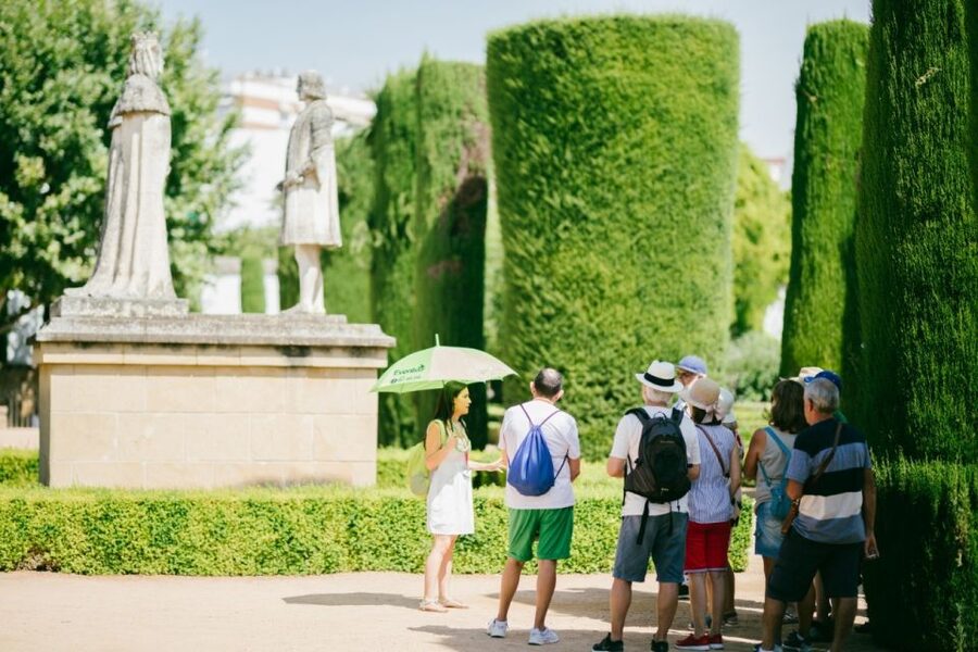 Córdoba: Mosque-Cathedral & Alcazar Guided Tour - Why a Specialized Guide Changes Everything Here