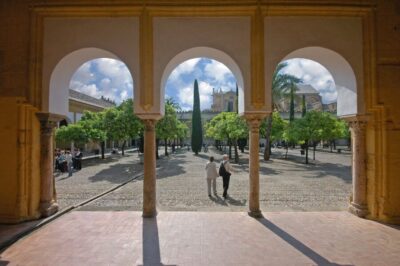 Cordoba Mosque & Jewish Quarter Tour with Tickets - Before you start: tickets, meeting points, and what’s included