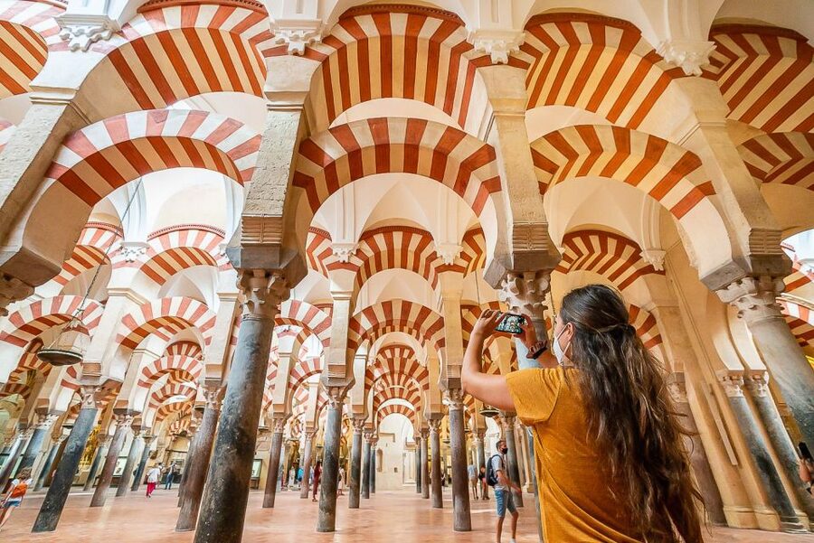 Córdoba: Skip-the-Ticket-Line Mosque-Cathedral Guided Tour - Value Check: Why This $31 Mosque-Cathedral Tour Makes Sense