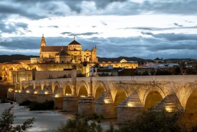 Cordoba with Mosque-Cathedral Private Tour from Granada - Mezquita-Catedral de Córdoba: Red-and-White Arches With Real Context
