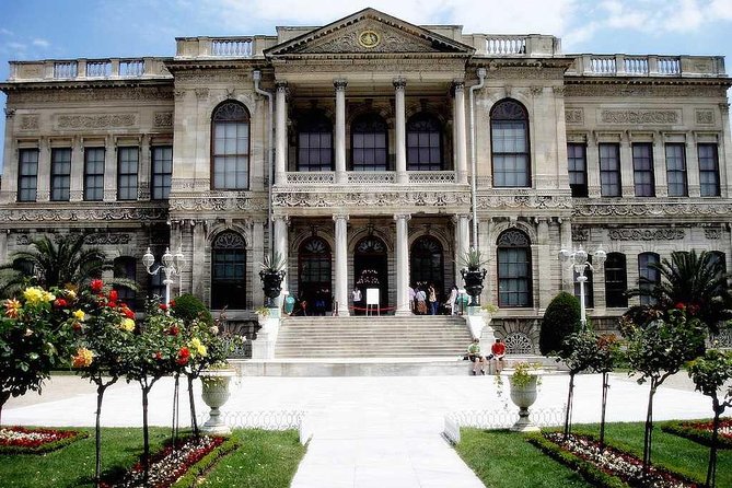 Dolmabace Palace, Bosphorus Boat Tour , Eyüp Sultan Mosque Tour - Eyüp Sultan Mosque and Pierre Loti Hill: Faith, Mourning, and a French Writer’s View