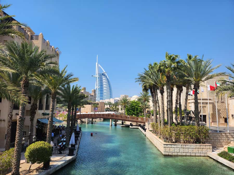 Dubai: City Highlights Tour with Blue Mosque & Street Food - A Half-Day That Actually Covers Old and New Dubai