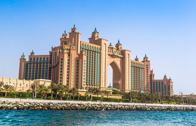 Dubai City Tour: Frame Tickets, Creek, Souks, Blue Mosque & Abra - Gold and Spice Souks: browse fast, buy smart, and keep your expectations realistic