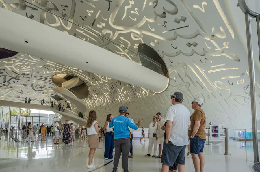 Dubai: Half-Day City Tour with Blue Mosque, Creek, and Souks - Pickup and Timing: The Part You Should Guard