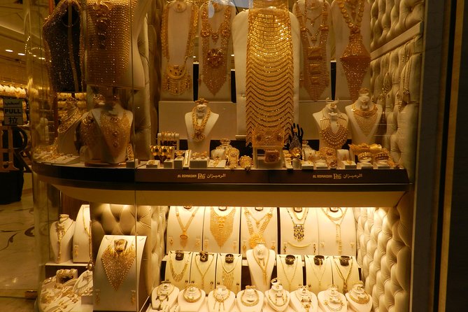 Dubai: Private Old & New Dubai city tour, Blue Mosque, Boat ride - Gold Souk and Spice Souk: quick walks that feel like you lived there