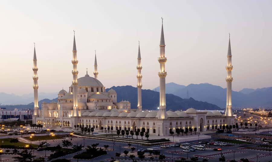 Dubai: Sheikh Zayed Mosque, Fujairah and Khorfakkan Tour - Why This Fujairah Day Trip Beats a Dubai-Only Itinerary