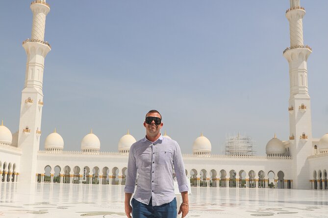 Dubai to Abu Dhabi Day Trip: Grand Mosque, Palace & Etihad Towers - Key things I’d watch for before you go