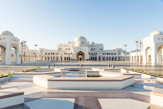 Dubai to Abu Dhabi Day Trip: Grand Mosque, Palace & Etihad Towers - Marina Mall Break: A Real Breather (and You Choose the Lunch)