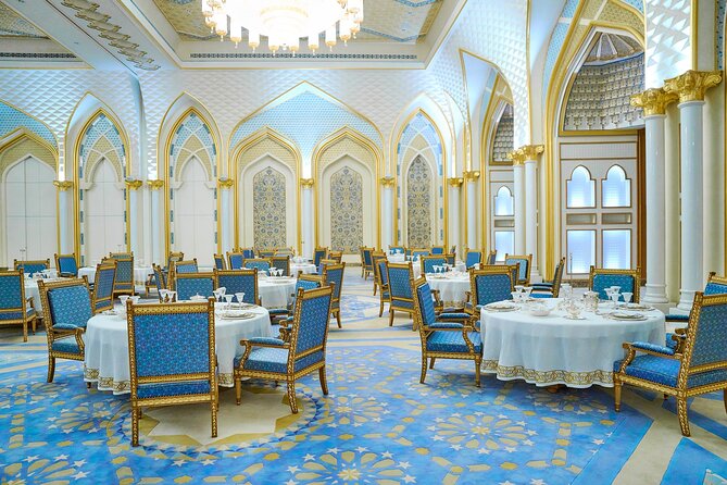 Dubai to Abu Dhabi Day Trip: Grand Mosque, Palace & Etihad Towers - Guides Make or Break This Tour: Names You Might See